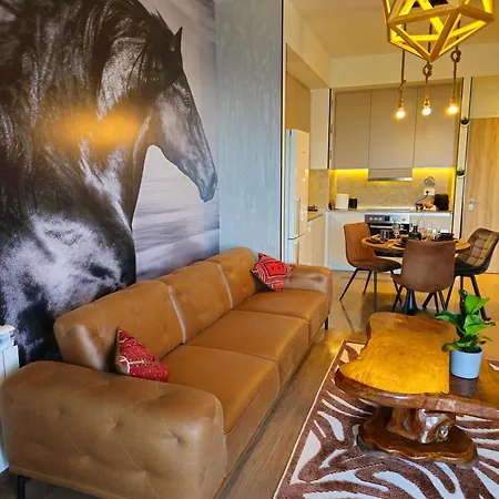 Arta Lux - Galerija Na Vodi - Waterfront Apartamento *