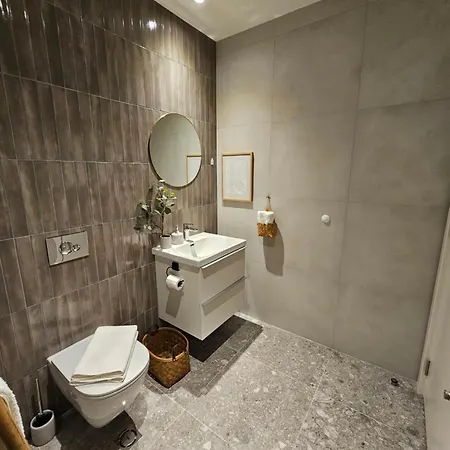 Arta Lux - Galerija Na Vodi - Waterfront Bělehrad