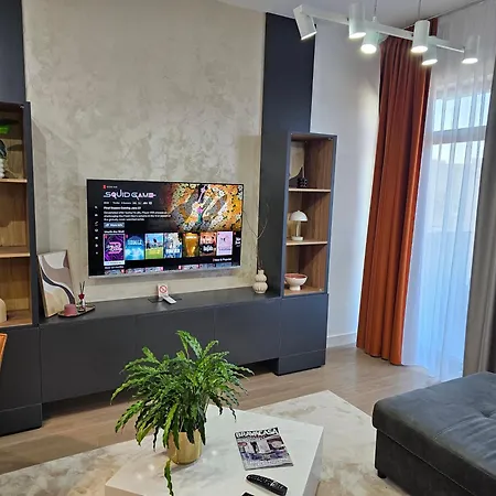 Arta Lux - Galerija Na Vodi - Waterfront Apartment