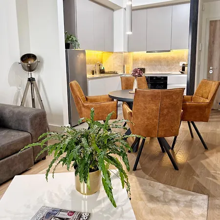 Arta Lux - Galerija Na Vodi - Waterfront Apartamento