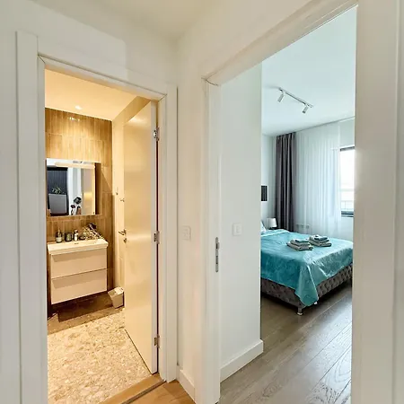 Arta Lux - Galerija Na Vodi - Waterfront Belgrado